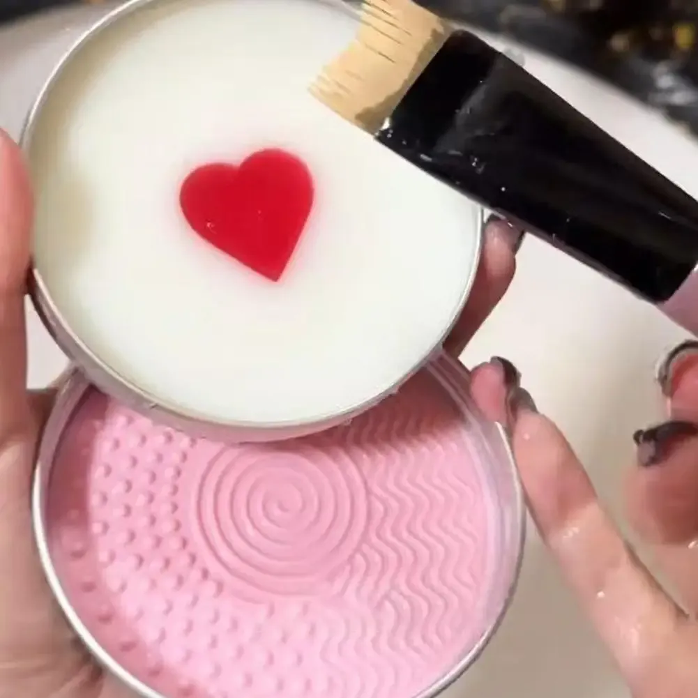 Savon nettoyant pour pinceaux de maquillage, finition