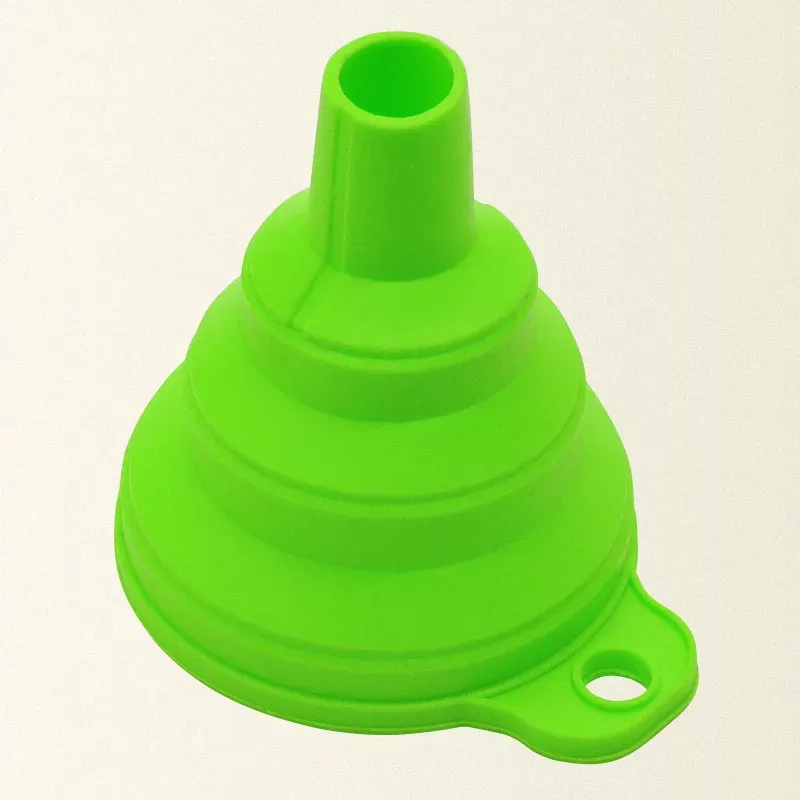 Mini entonnoir pliable en silicone, utilisation au quotidien