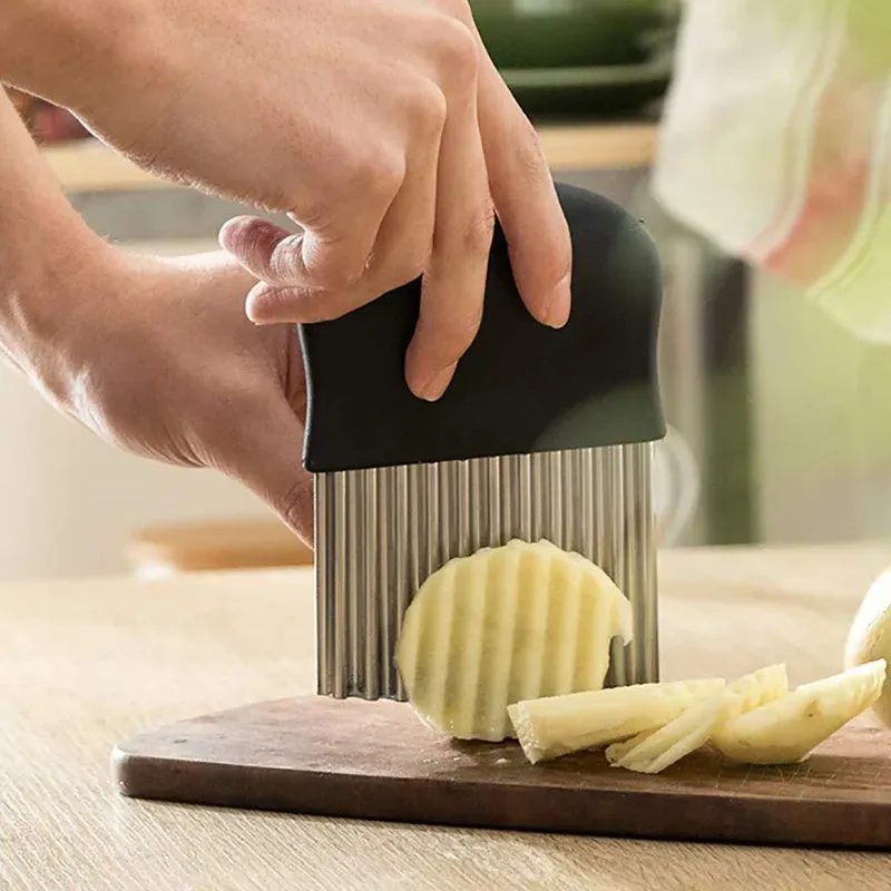 Coupe-pommes de terre en situation de cuisine