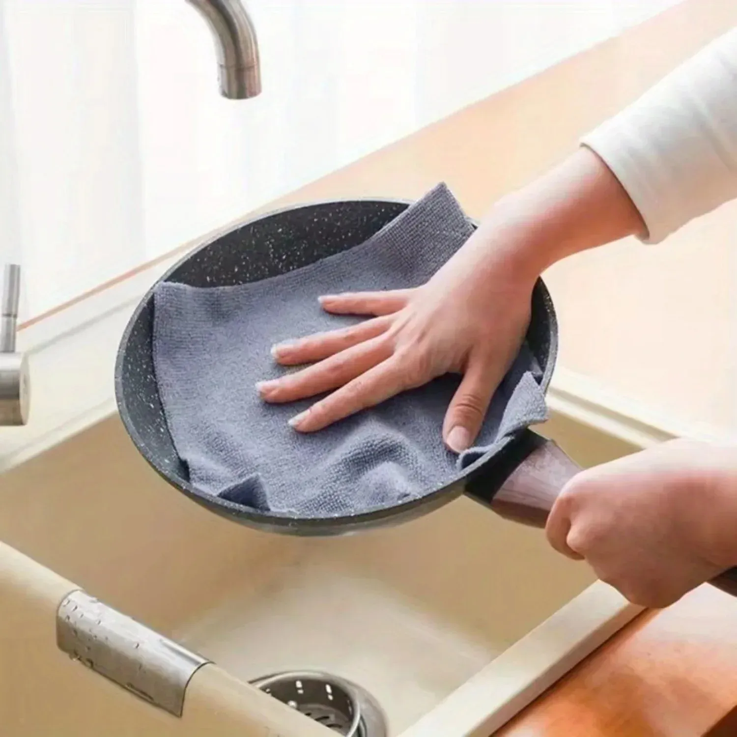Lingette de cuisine en microfibre réutilisable, double face, pour la vaisselle, les ustensiles et les accessoires de cuisine, déchirable à la main. 4