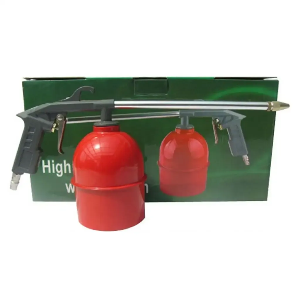 Nettoyage de compartiment moteur avec le pistolet