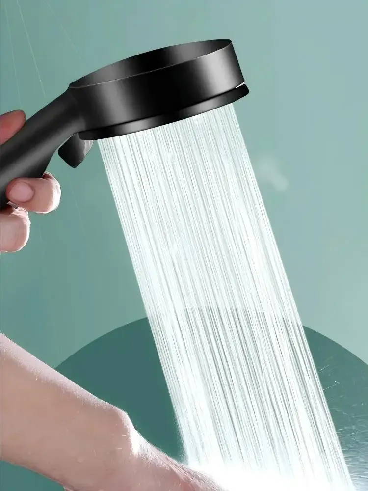 Pommeau de douche sous différents angles