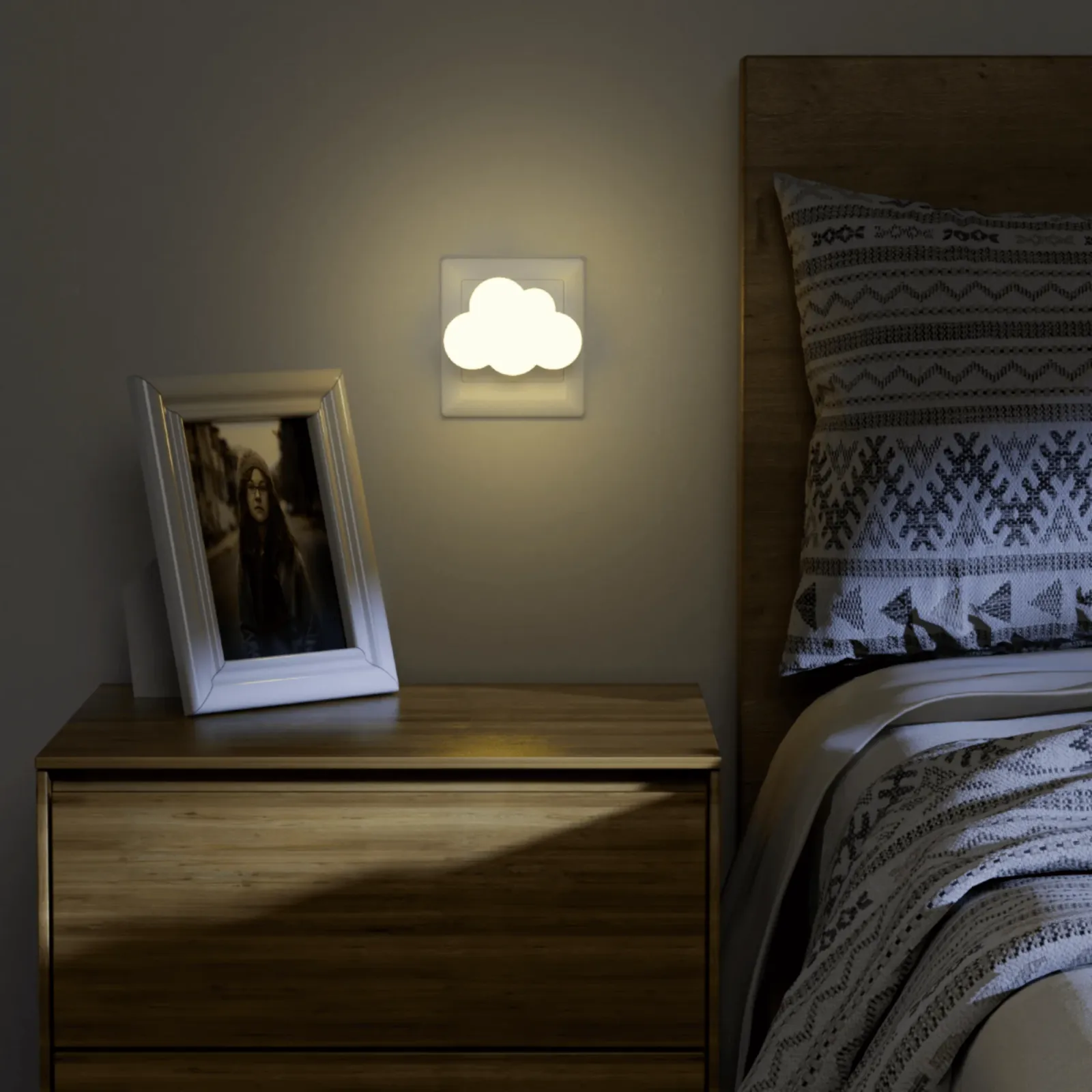 Veilleuse nuage LED dans un couloir