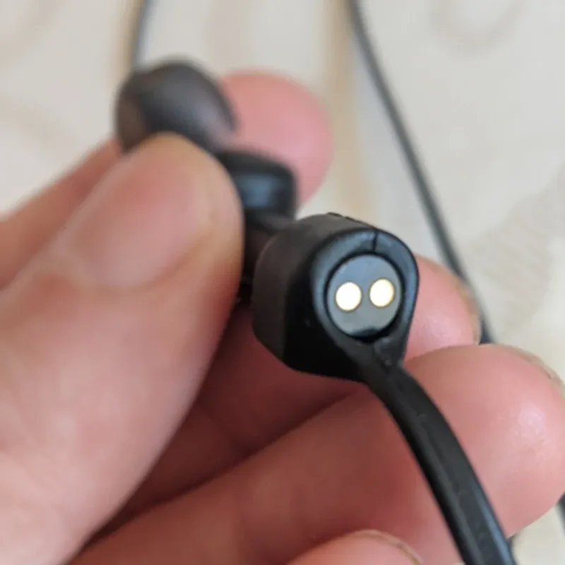 Cordon magnétique antiperte en silicone souple pour AirPods 1, 2, 3 et AirPods Pro 6