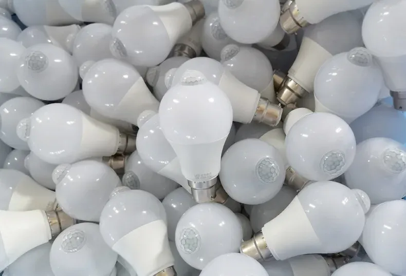Ampoule LED à détecteur de mouvement en ambiance