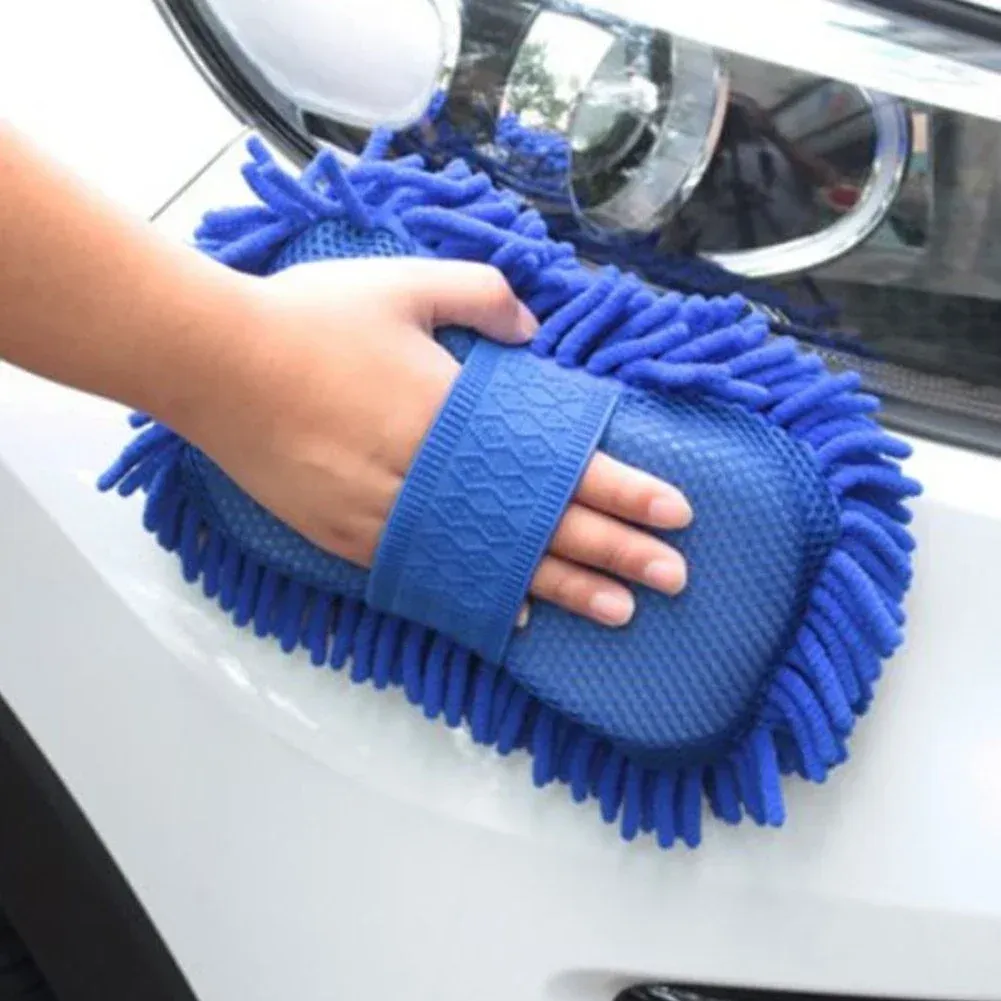Éponge microfibre bleue vue de profil