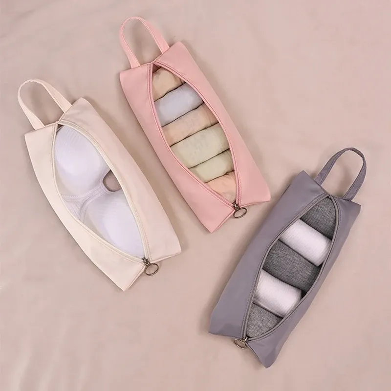 Pochettes de rangement pour voyage, détail
