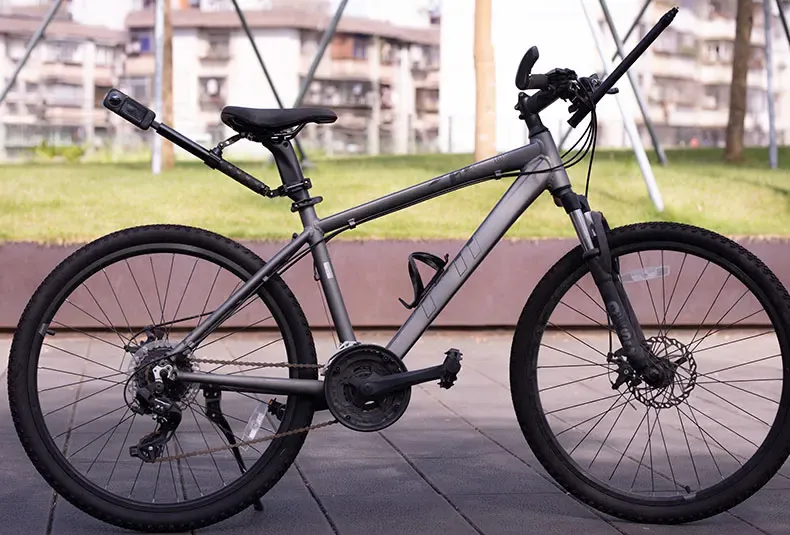 Support de caméra Camsteer fixé sur un vélo