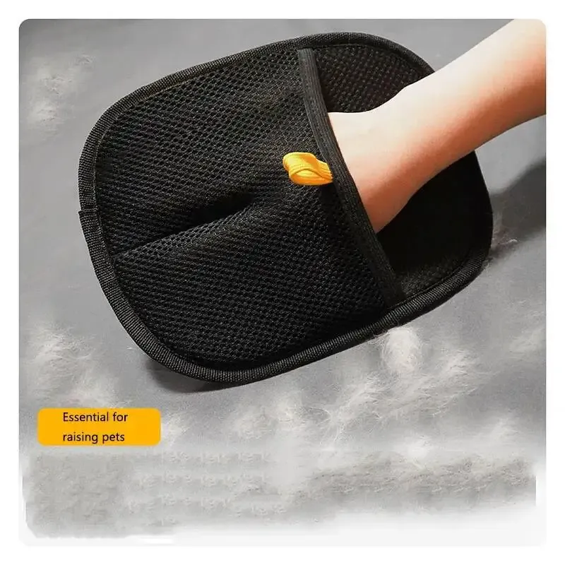 Détail de la surface du gant de toilettage
