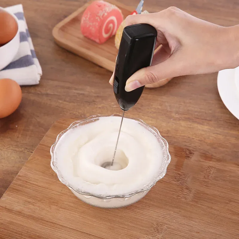 Mini batteur électrique pour œufs et mousse de lait, idéal pour café et cappuccino 10