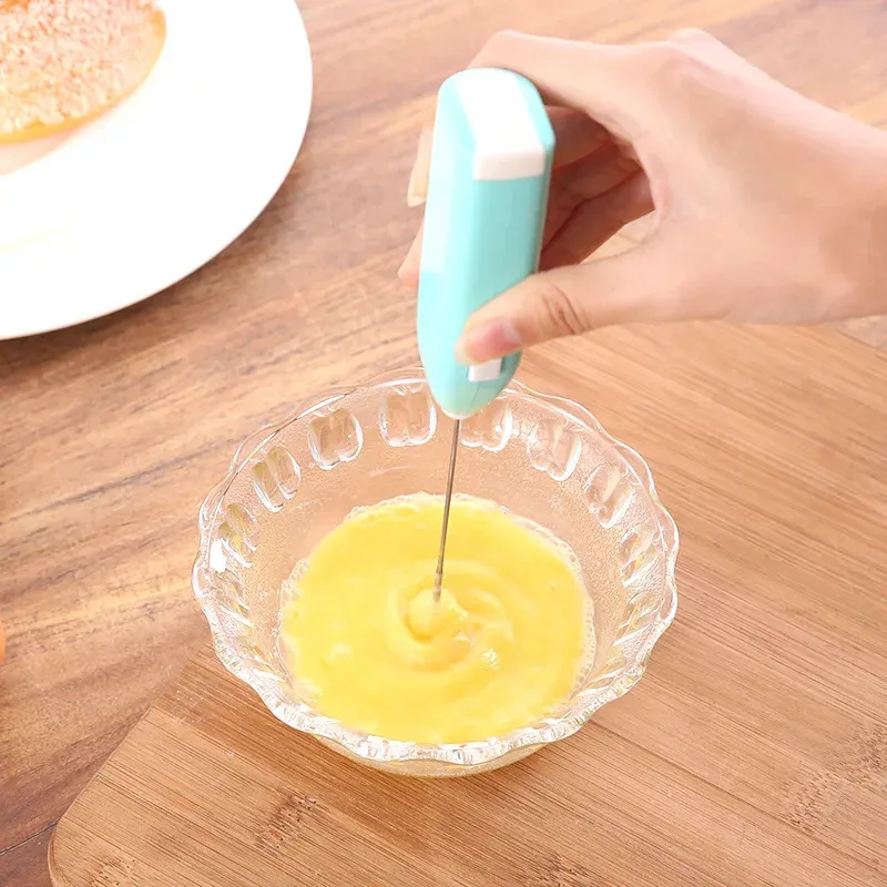 Mini batteur électrique pour œufs et mousse de lait, idéal pour café et cappuccino 8