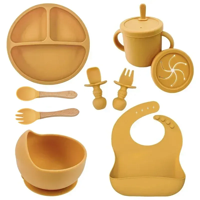 Ensemble de vaisselle en silicone de qualité alimentaire pour enfants, comprenant bol d'alimentation pour bébé, assiette à ventouse, tasse à paille, cuillère et fourchette en bois, vaisselle pour tout-petits 17