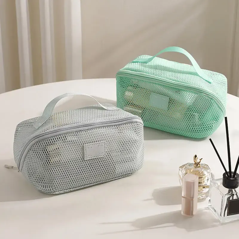 Organisateur de maquillage pour femme, sac à cosmétiques de voyage à fermeture éclair 4