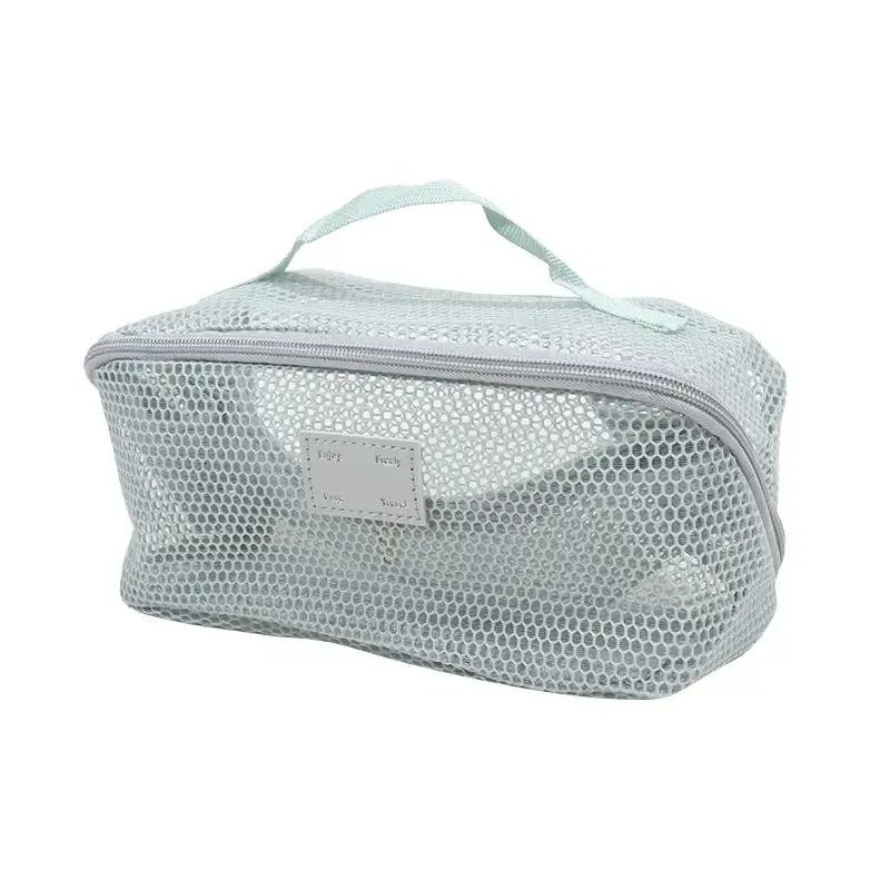 Trousse de maquillage sous un autre angle
