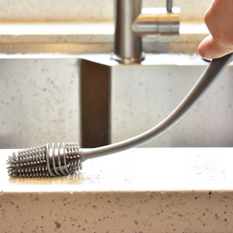 Brosse de nettoyage pour bouteilles et carafes