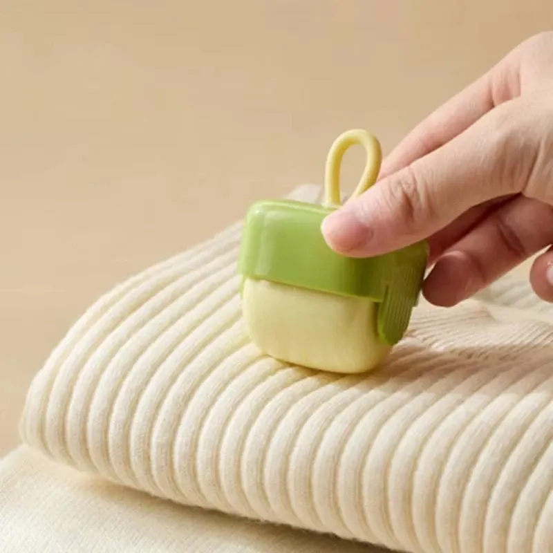 Dissolvant de peluches en utilisation