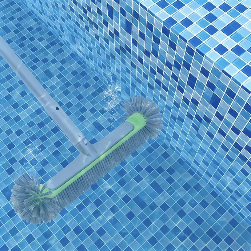 Tête de brosse de piscine en aluminium robuste de 17,5 pouces à 7 rangées de poils en nylon, pour le nettoyage des coins, des marches et des parois de piscine 6