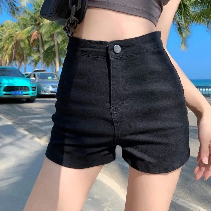Short noir décontracté taille haute pour femme, coupe ultra-courte et amincissante 4
