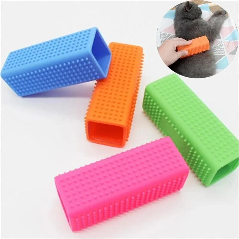 Brosse de nettoyage efficace en silicone creux pour poils d'animaux, pour chiens et chats 2