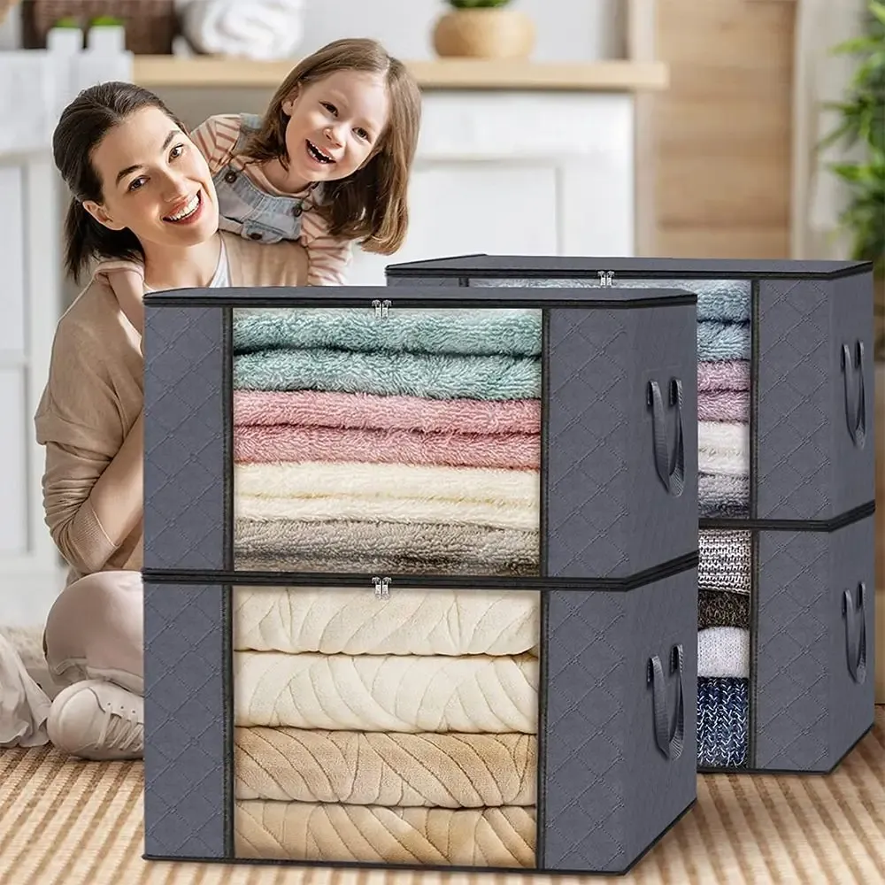 Organisation de vêtements dans la boîte de rangement