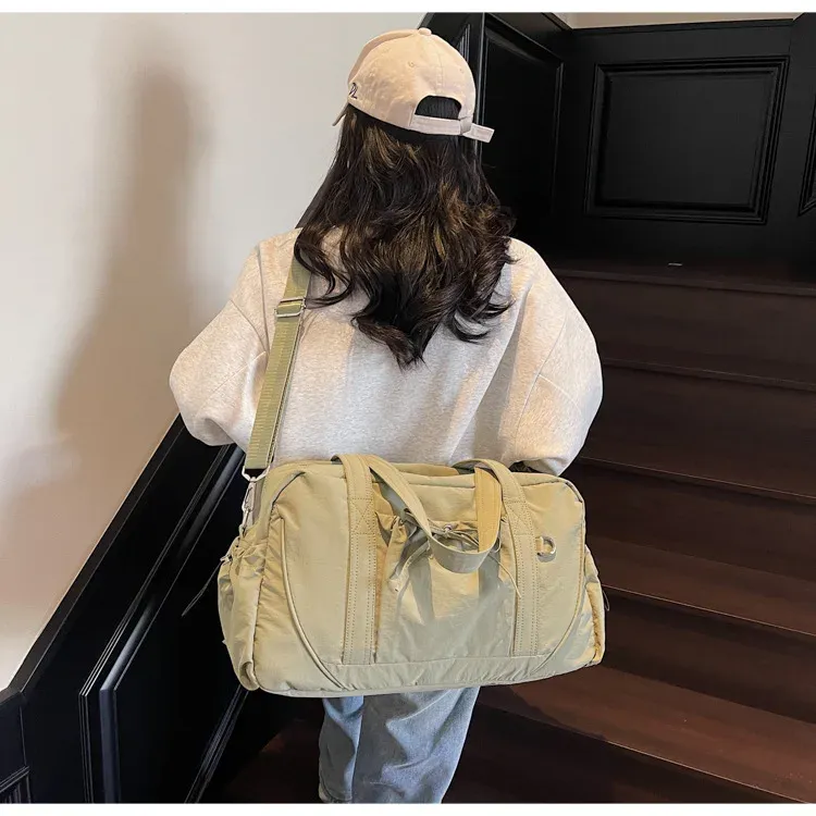 Sac de voyage, usage en déplacement
