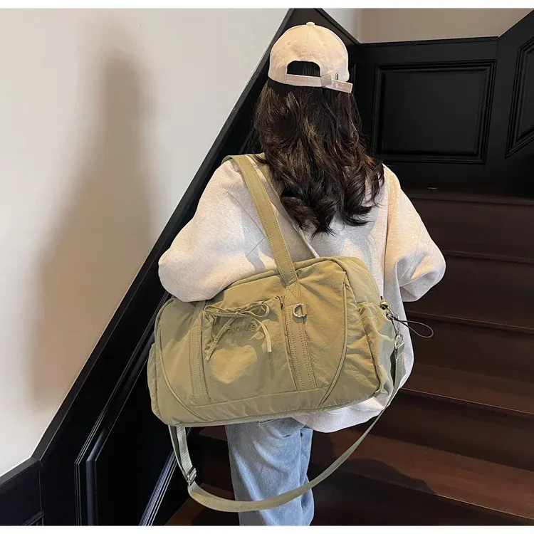 Sac de voyage, détail de fermeture