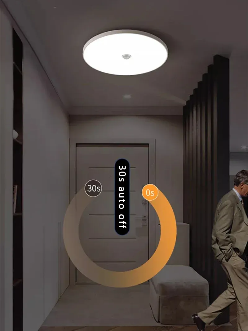 Plafonnier à détection infrarouge dans un escalier