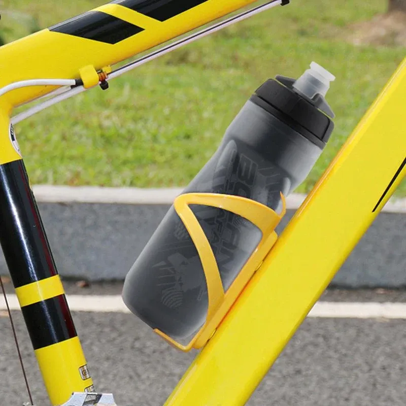Gourde de vélo en détail