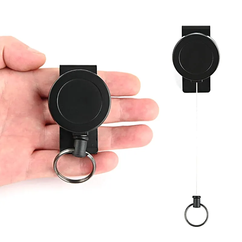 Porte-badge rétractable, style et personnalisation