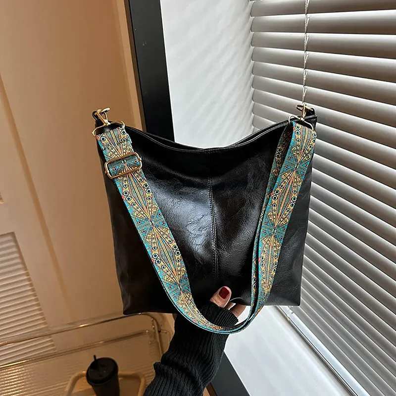 Sac à bandoulière géométrique à large sangle, grande capacité, en simili-cuir rétro pour femme 5