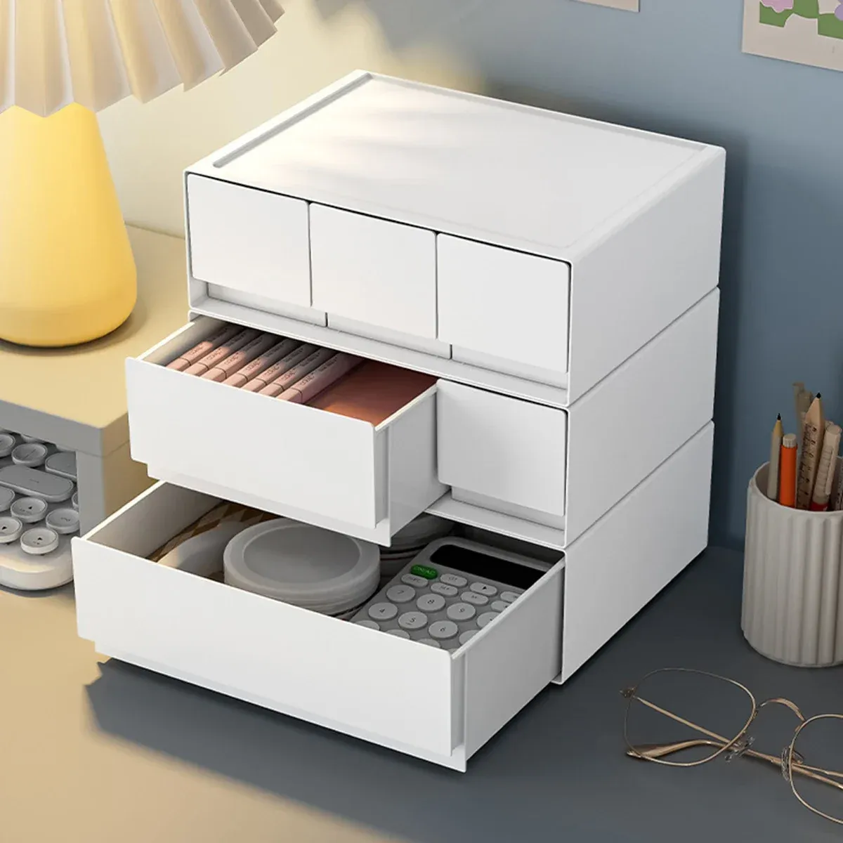 Tiroir de bureau empilable, empilement des modules