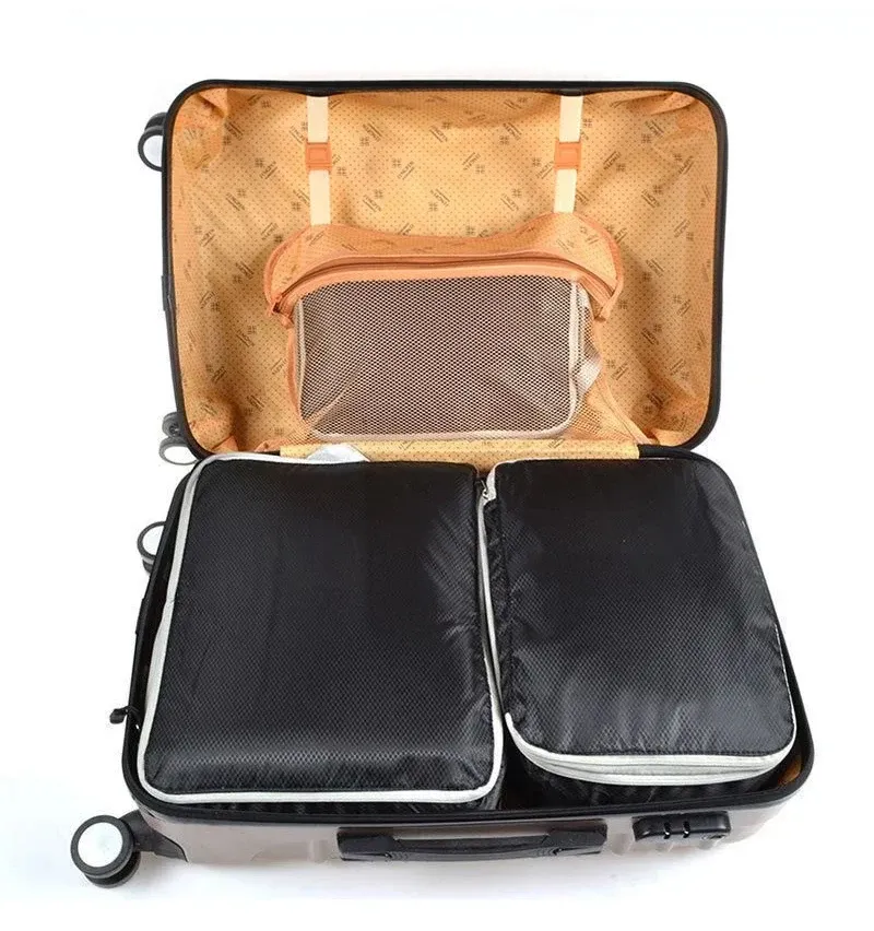 Étui de voyage compact