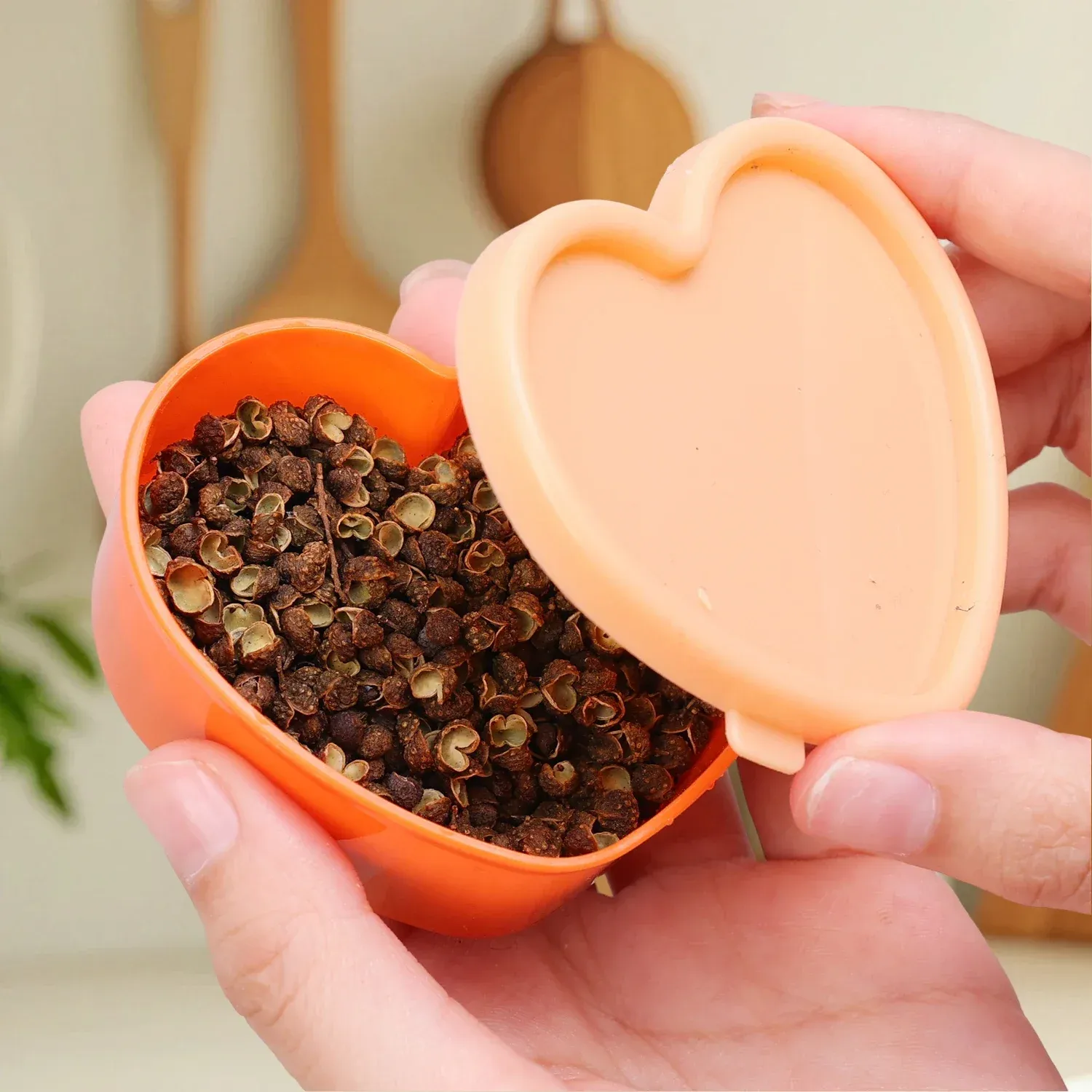 Mini boîtes à sauce au quotidien