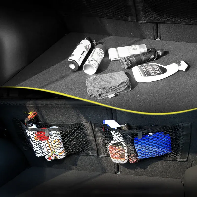 Filet de rangement installé sur un siège de voiture