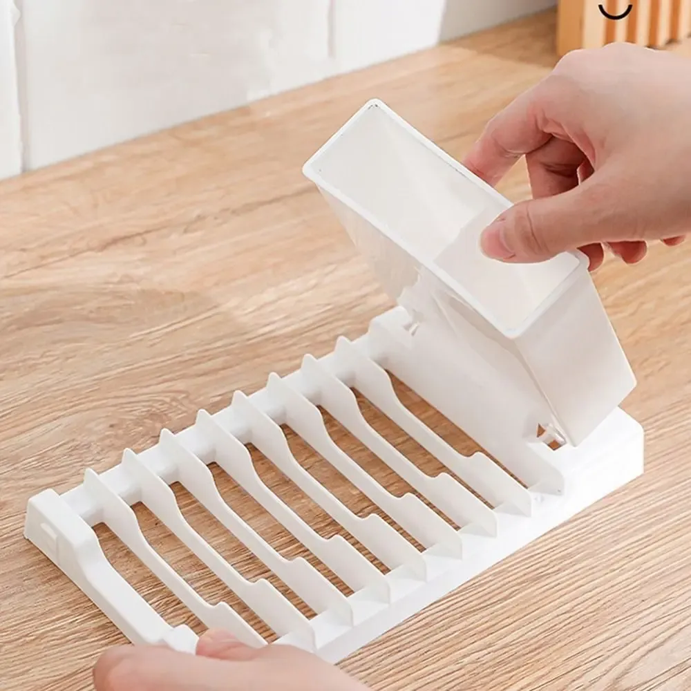 Égouttoir pliable en cuisine