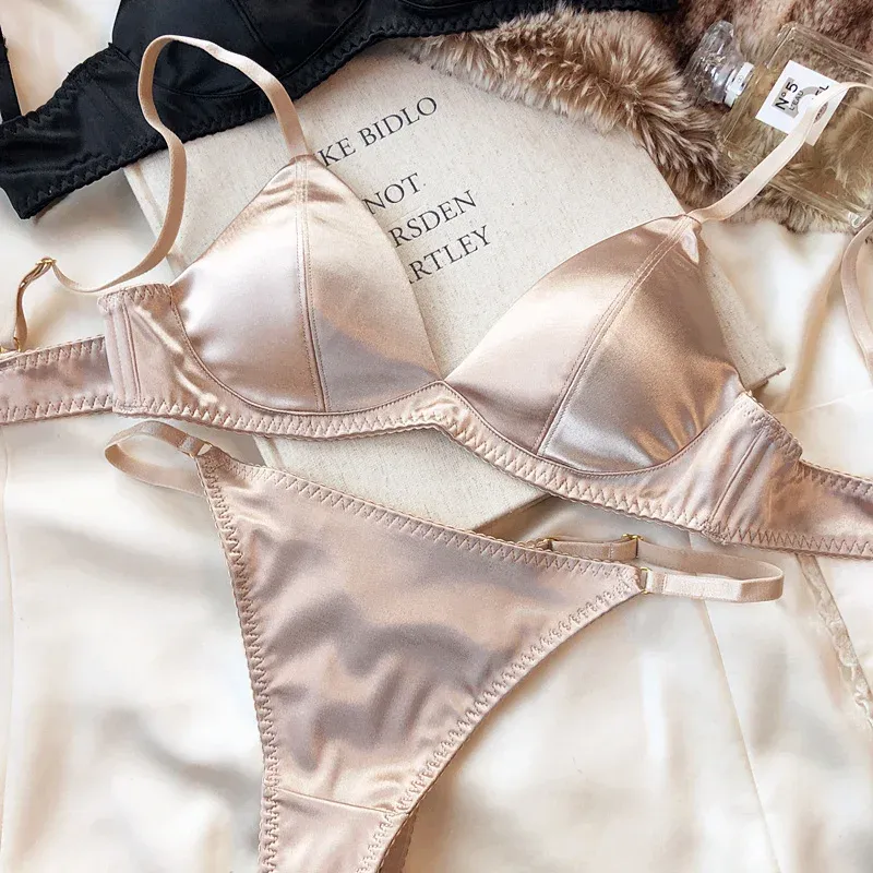 Ensemble de lingerie en soie pour femme : soutien-gorge sans couture sans armatures et culotte assortie, collection été 8