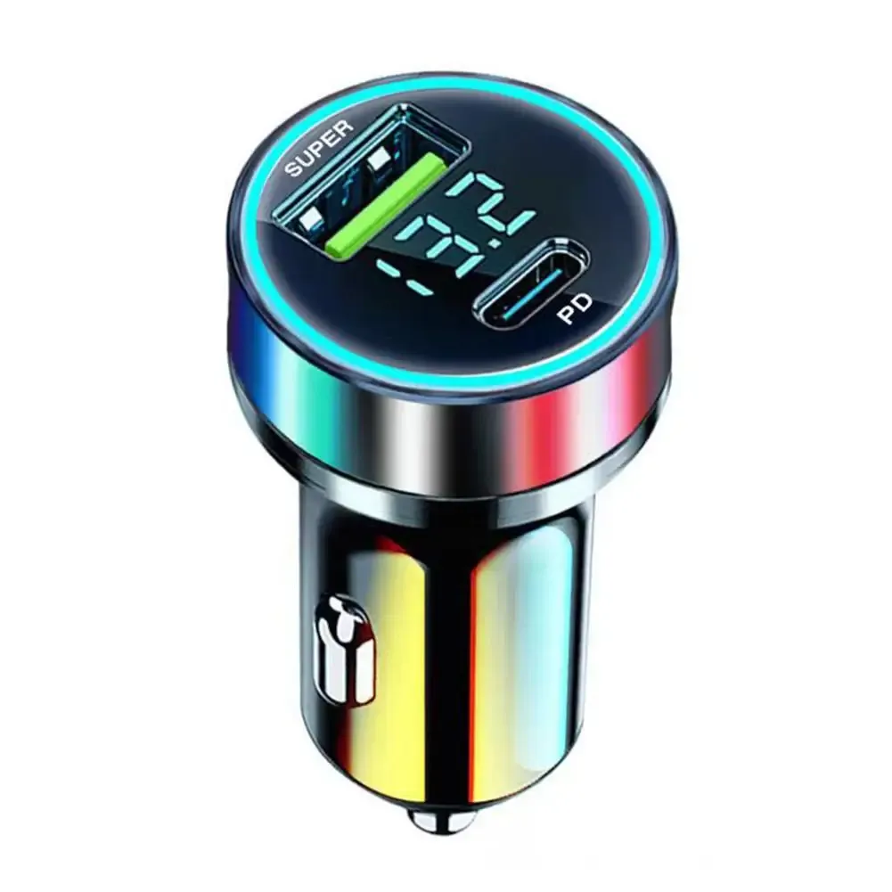 Chargeur de voiture installé dans un véhicule