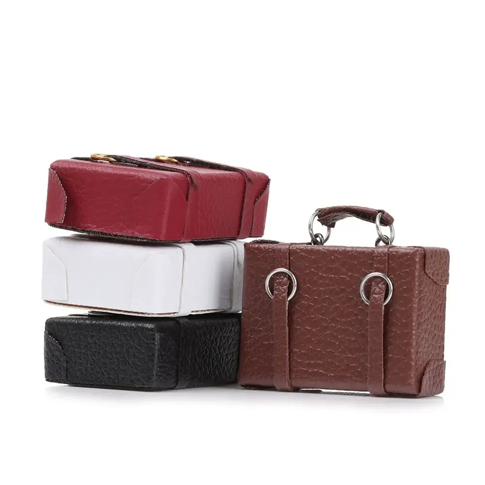 Valise miniature en cuir pour poupée, échelle 1:12, coffre portable vintage en bois 2
