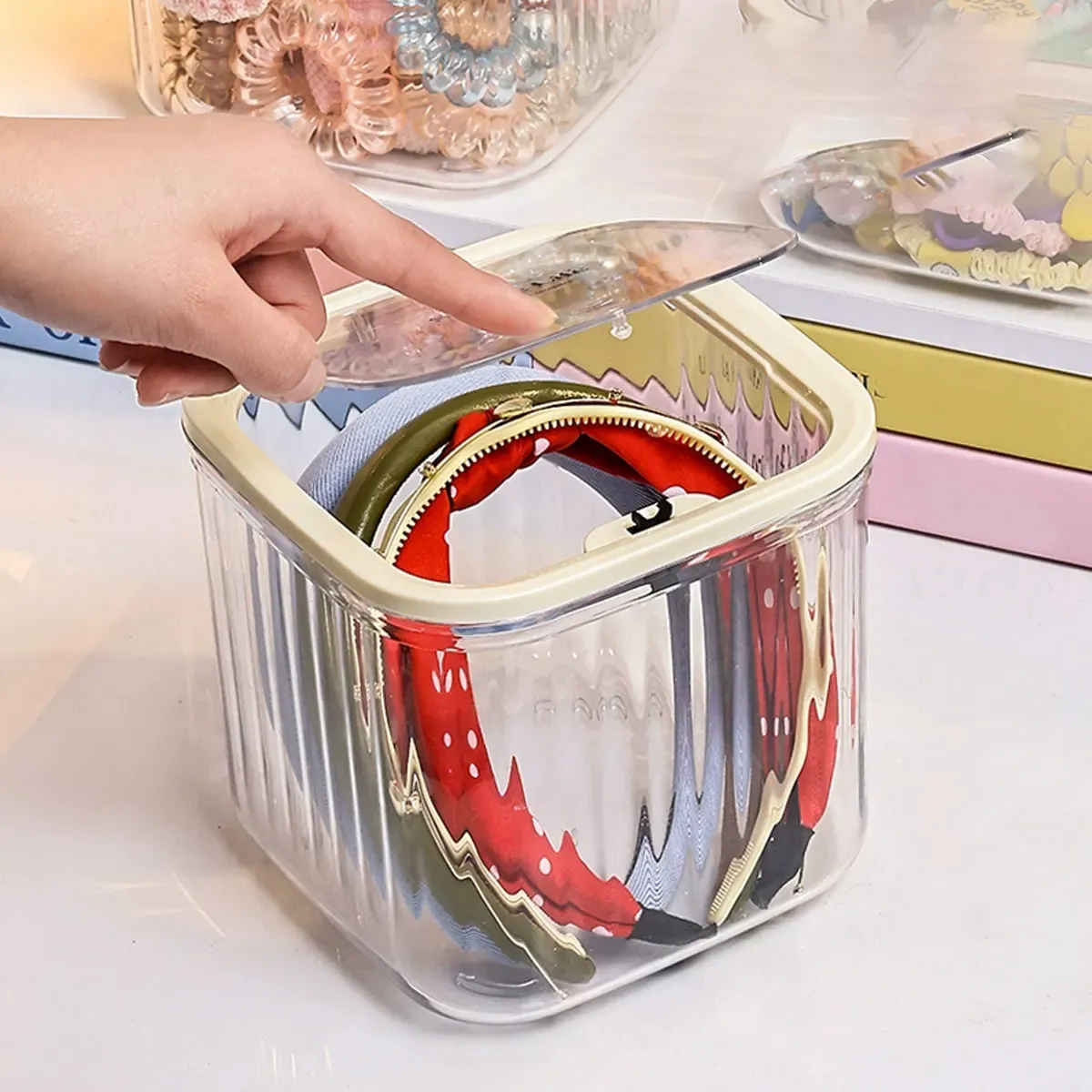 Boîte de rangement pour accessoires capillaires avec couvercle, boîte à bijoux de bureau pour élastiques, bandeaux et pinces à cheveux pour filles 3