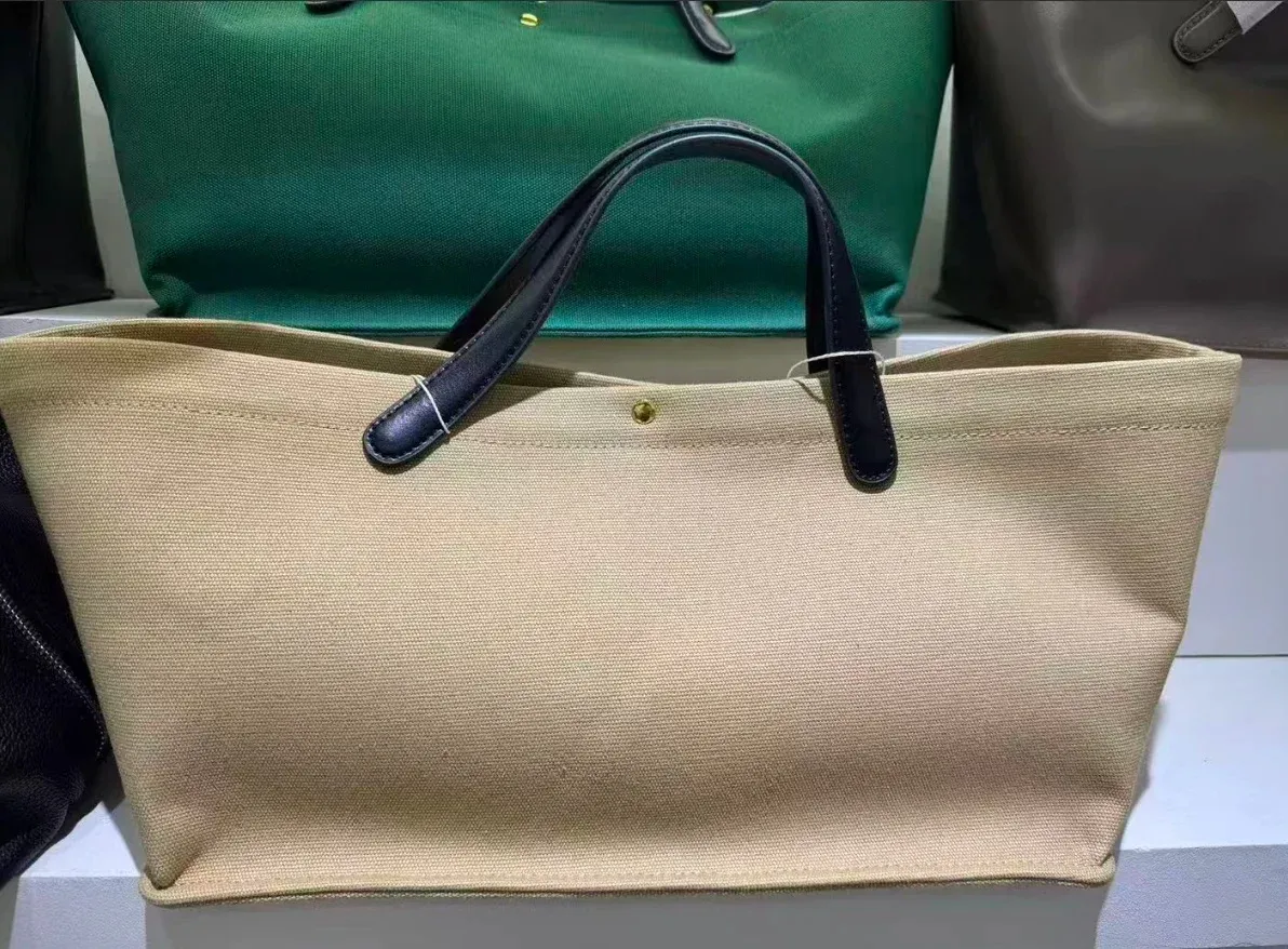 Sac à main fourre-tout en toile et cuir pour femmes, vue d'ensemble