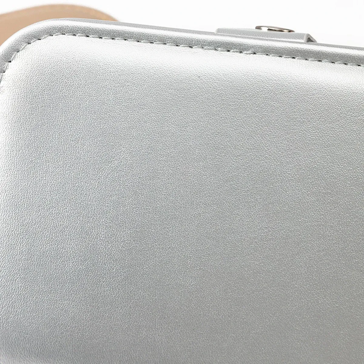 Boîte à bijoux portable multi-compartiments avec doublure en velours rose, idéale pour les voyages 6