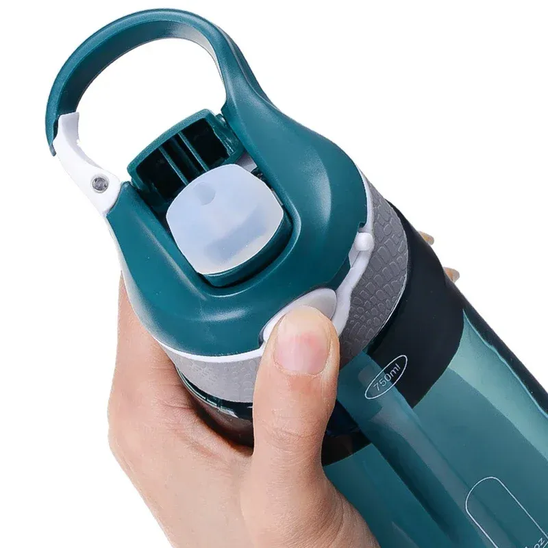 Bouteille d'eau de sport avec paille, plastique transparent sans BPA, 750 ml 2