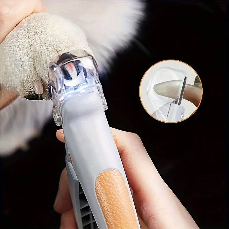 Coupe-ongles pour animaux de compagnie avec lumière LED intégrée, lames en acier et collecteur d'ongles - Image 1