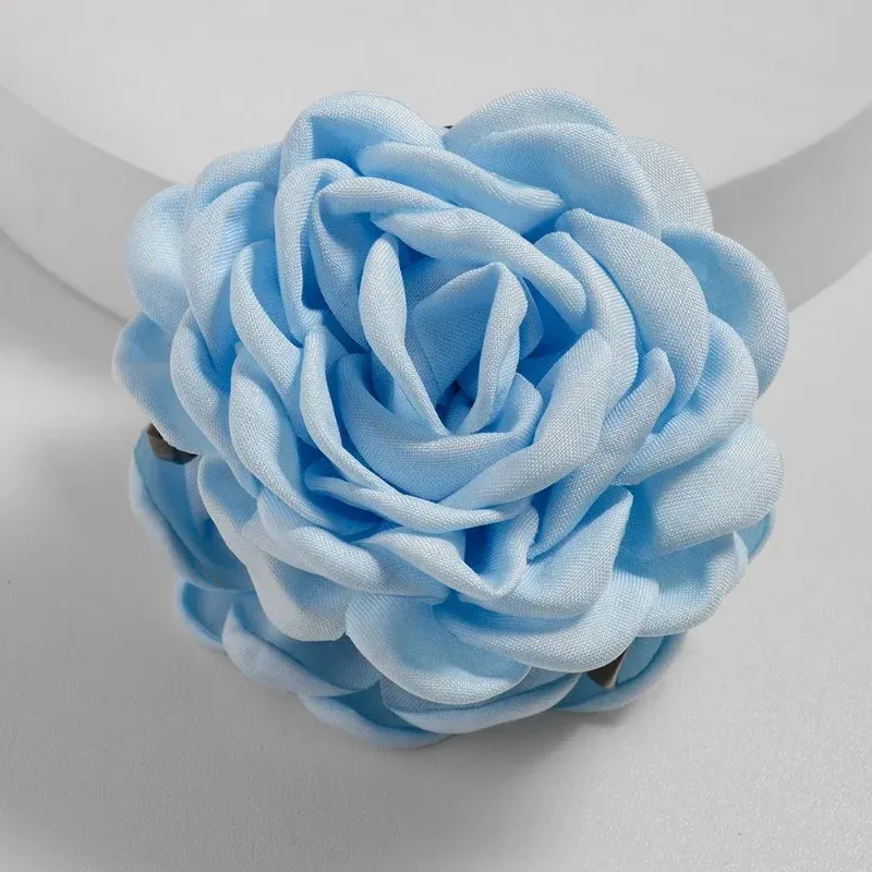 Pince fleur de rose, détail de la texture