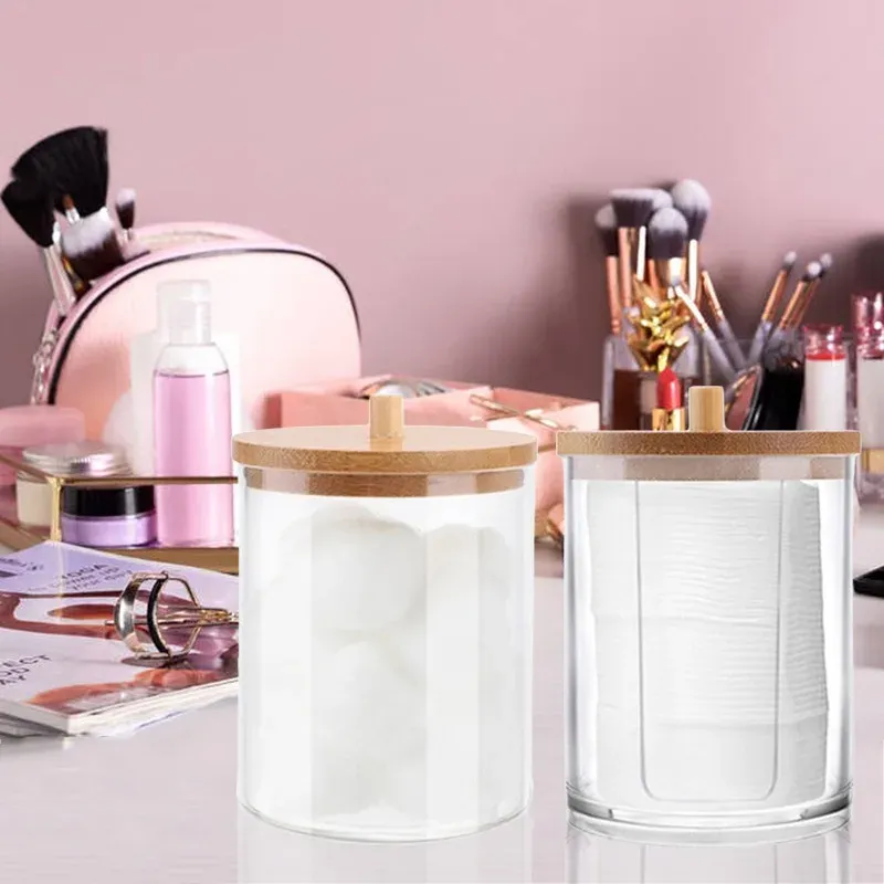 Couvercle en bambou naturel sur boîte transparente