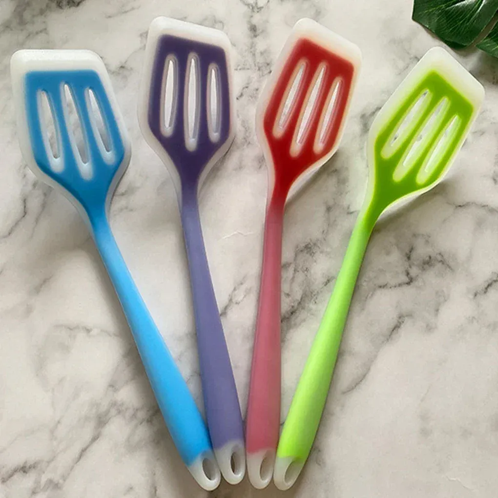 Ustensiles de cuisine en silicone