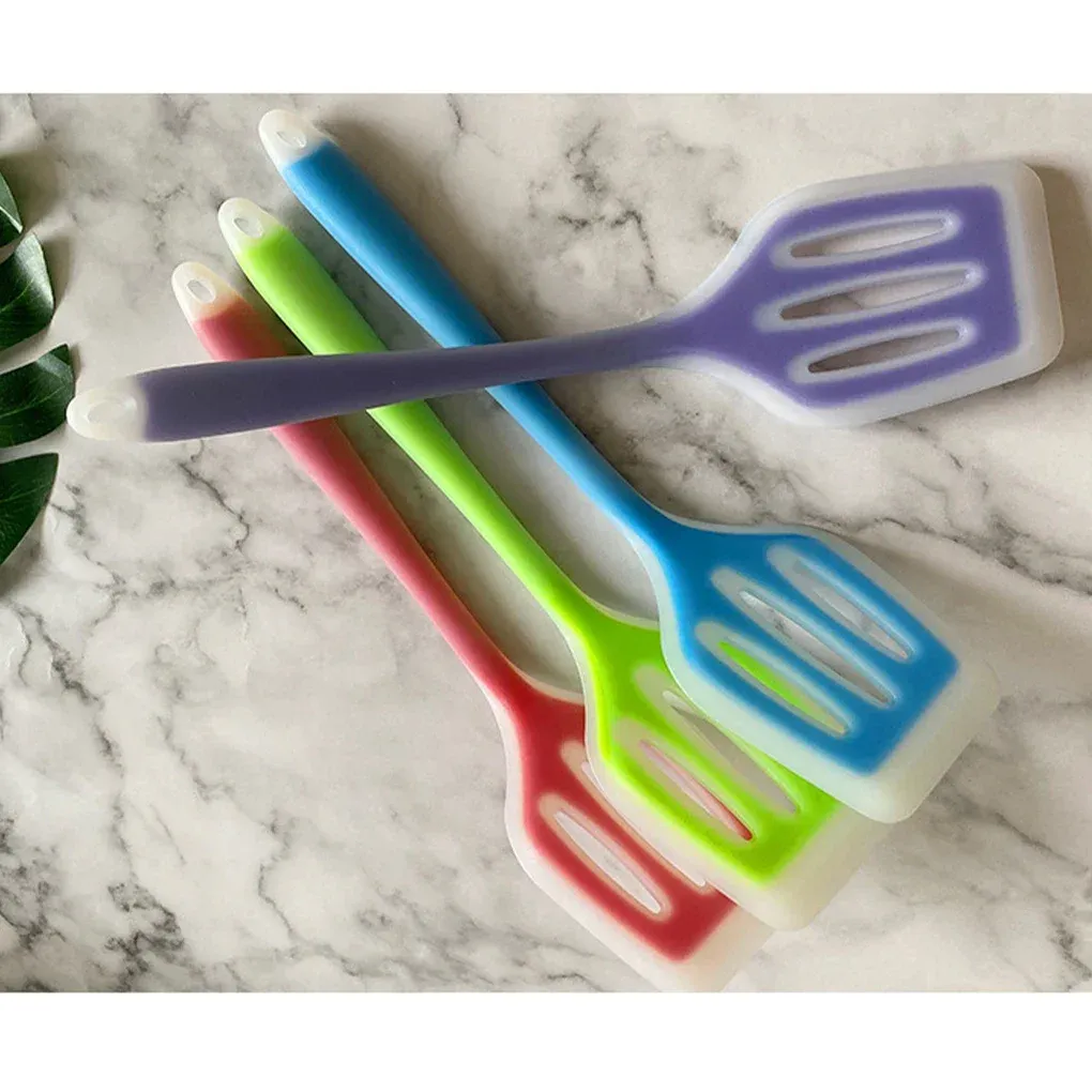 Ustensiles de cuisine en silicone