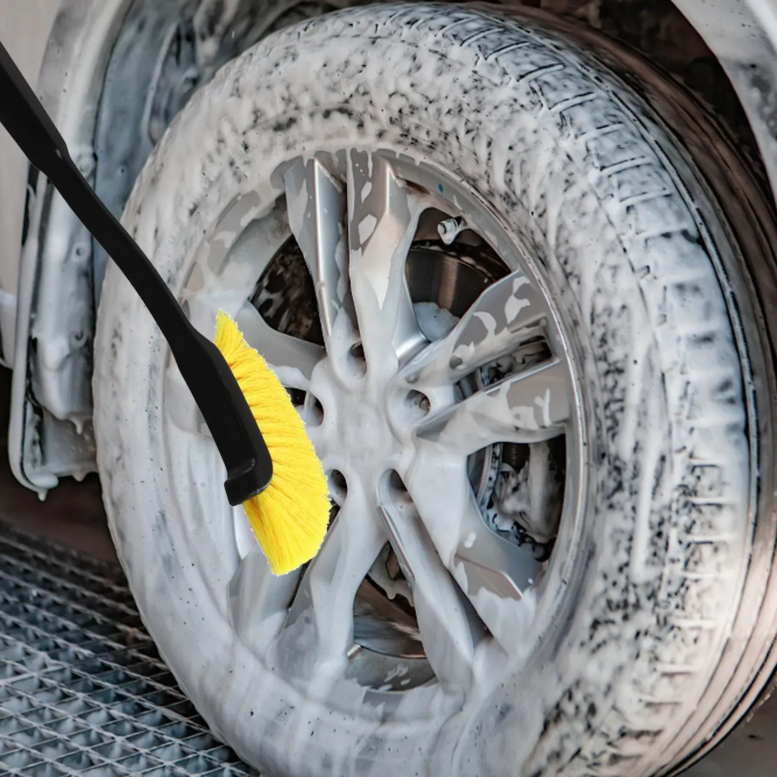 Brosse de nettoyage pour jantes et roues de voiture et de camion 2