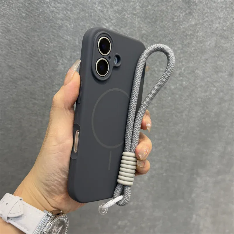 Coque en silicone liquide MagSafe pour iPhone 17, 16, 15, 14 Plus, 13 et 12 Pro Max, souple, antichoc, magnétique, avec cordon de suspension 17
