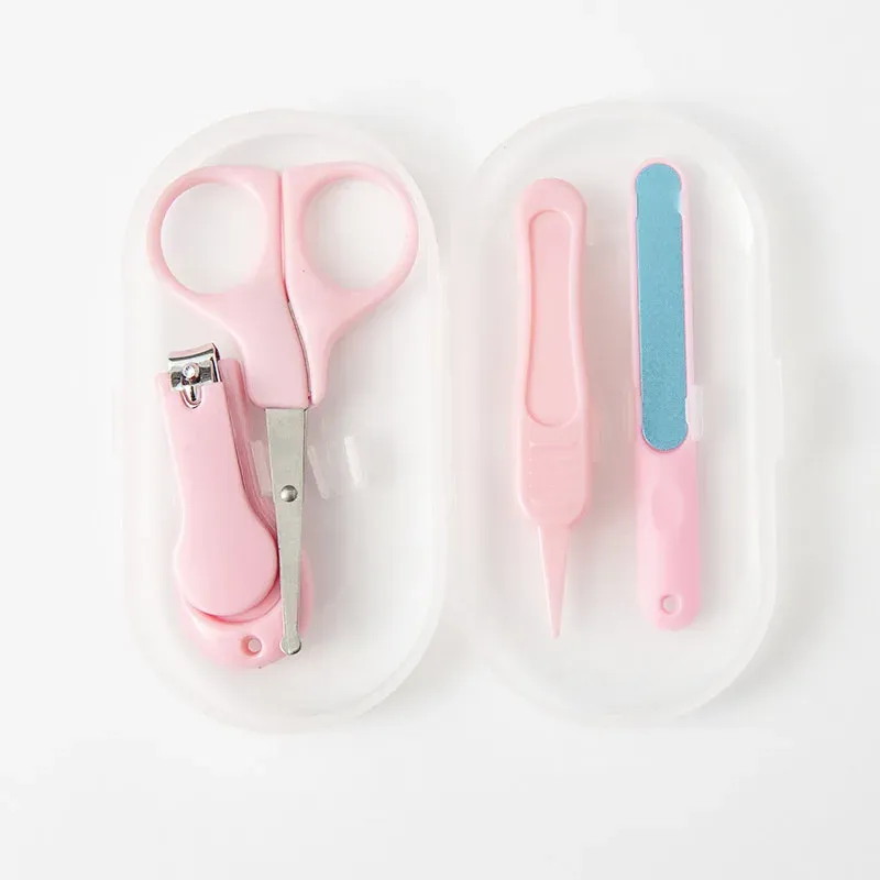 Trousse de soin bébé, utilisation au quotidien